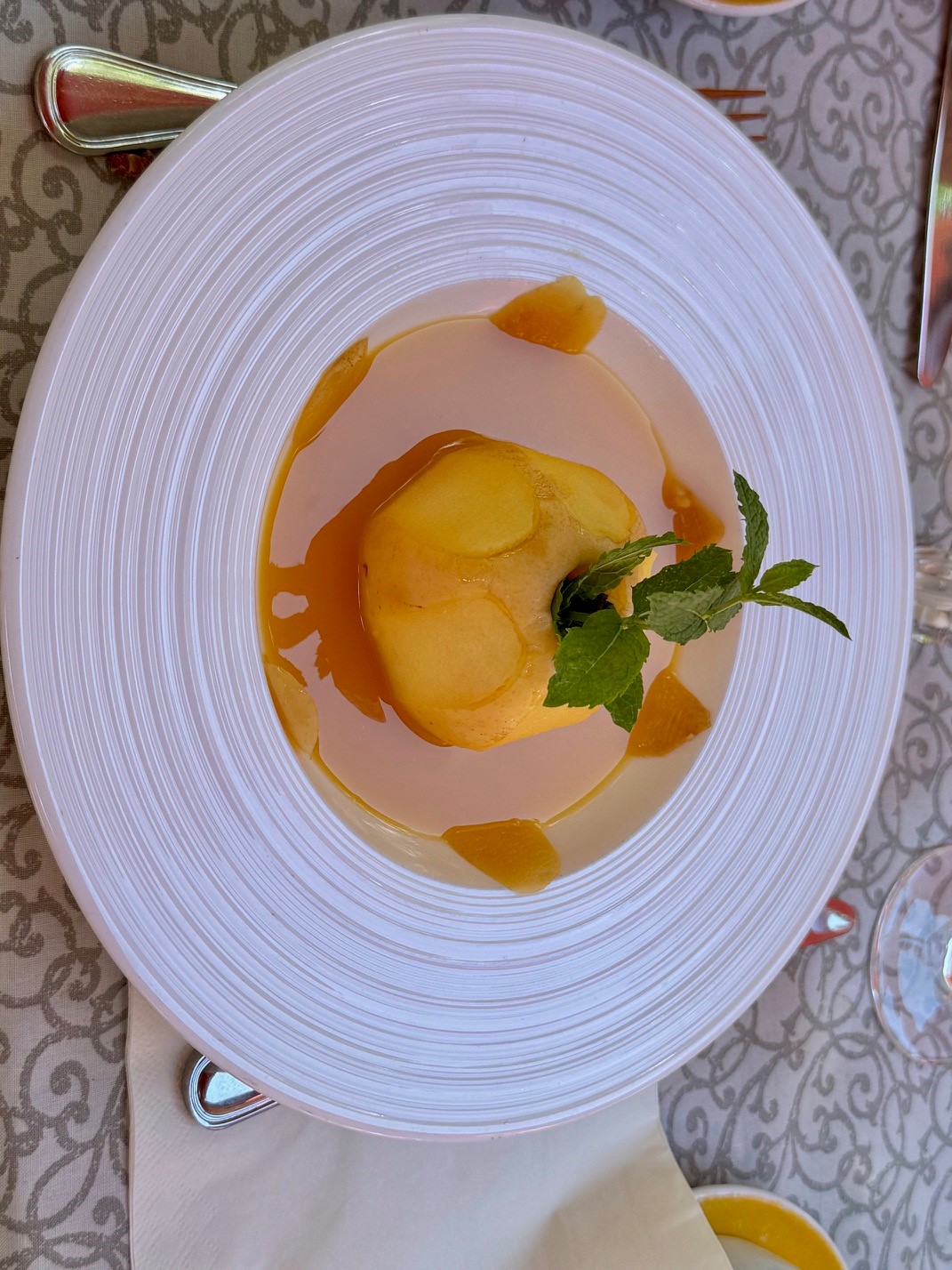 Gedünsteter Apfel zum Fastenbrechen