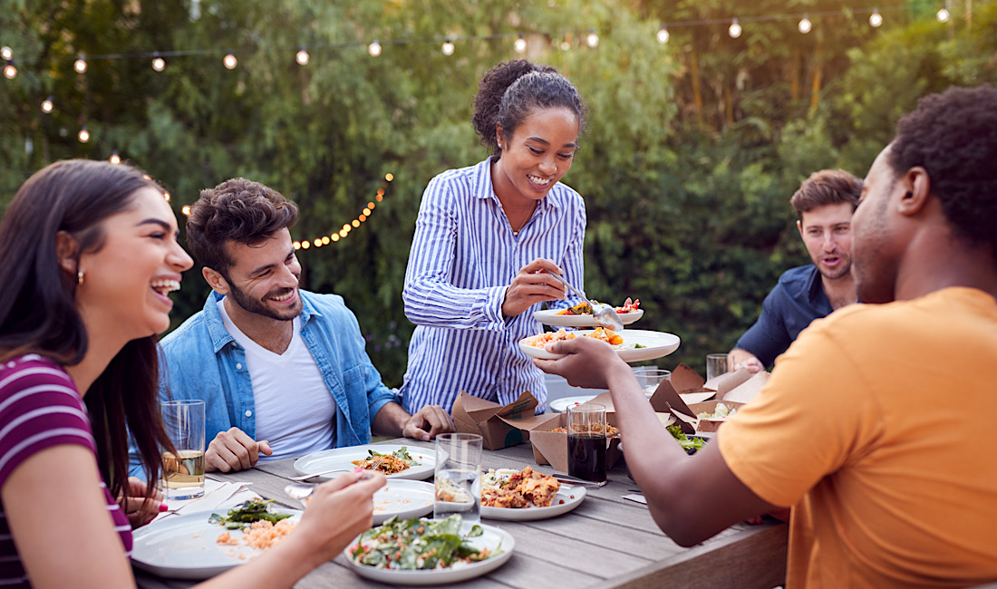 The Best Deck Designs for Entertaining Year-Round
