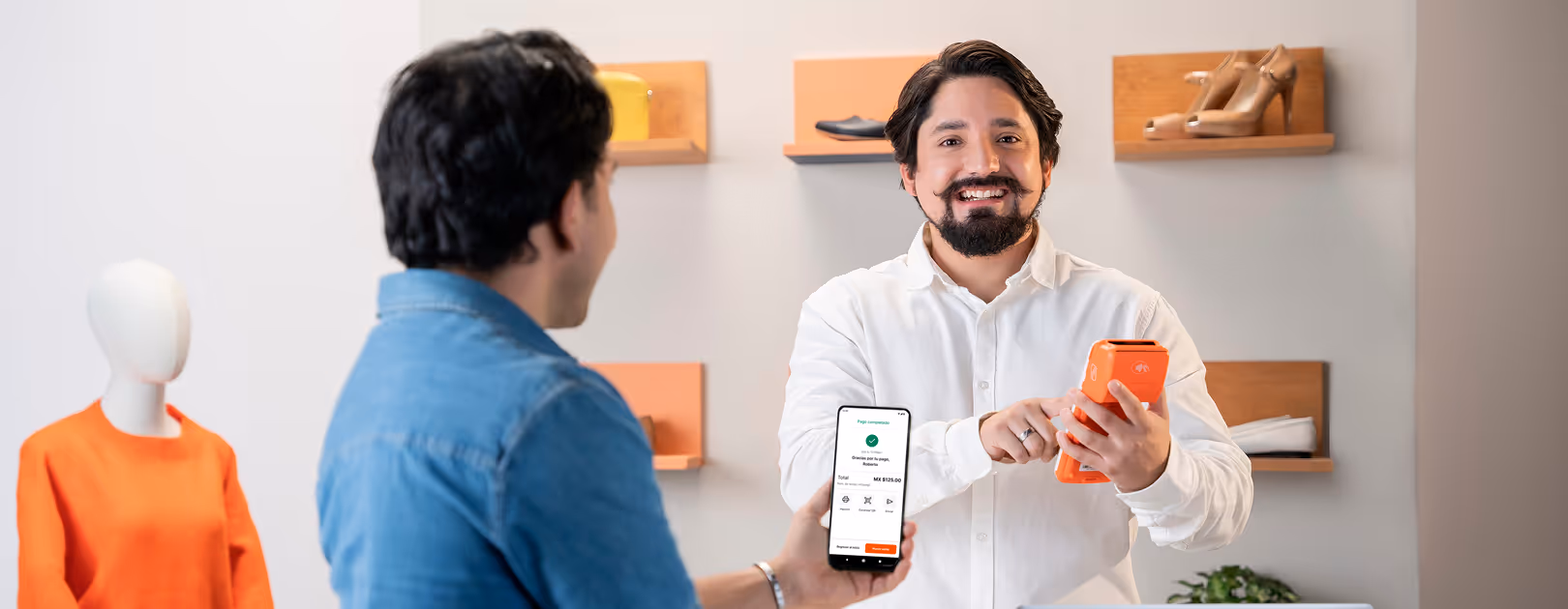 Terminal de pago, tarjeta de crédito