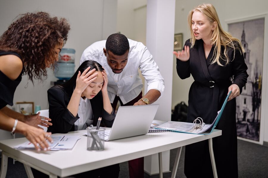 5 causas habituales de impugnación en una junta (y cómo prevenirlas)
