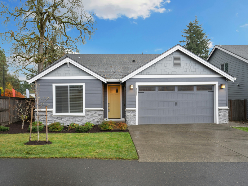 Wrentham, MA community where Oak Grove Insurance provides home and auto coverage