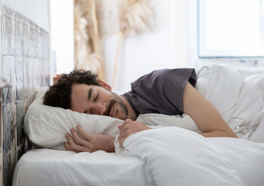 The Link Between Sleep and Joint Pain: Restoring Comfort in Buffalo, NY 😴