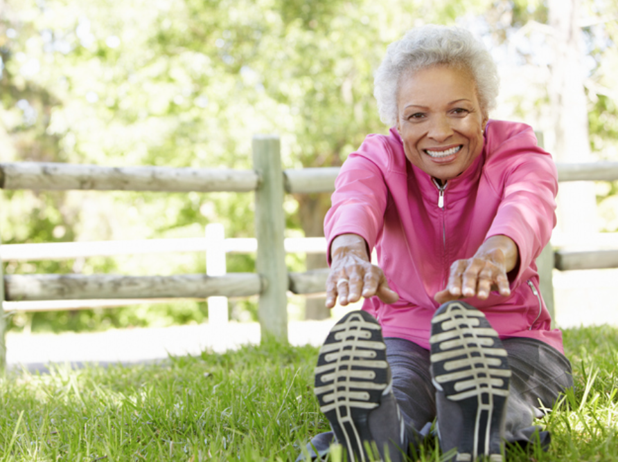 Maintaining Mobility and Flexibility as We Age: Tips for WNY Residents 🧘‍♀️