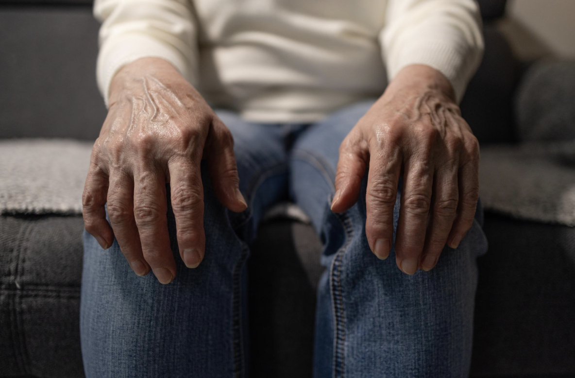 Why “Waiting It Out” Rarely Fixes Chronic Joint Pain