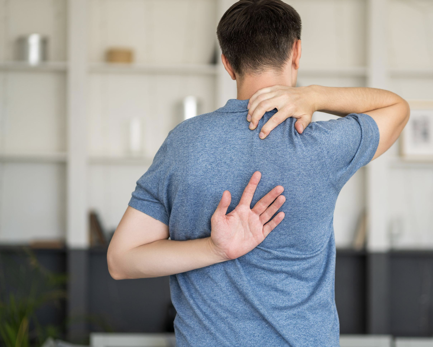 Why You Can't Reach Behind Your Back Without Shoulder Pain
