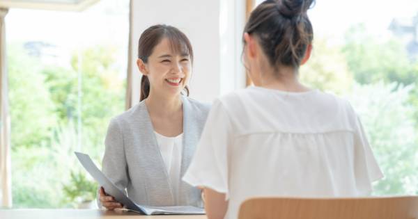 看護師の社会保険・雇用保険「何時間で入る？」早見表——時短・複業・スポット勤務まで一気にわかる【医療機関向け】