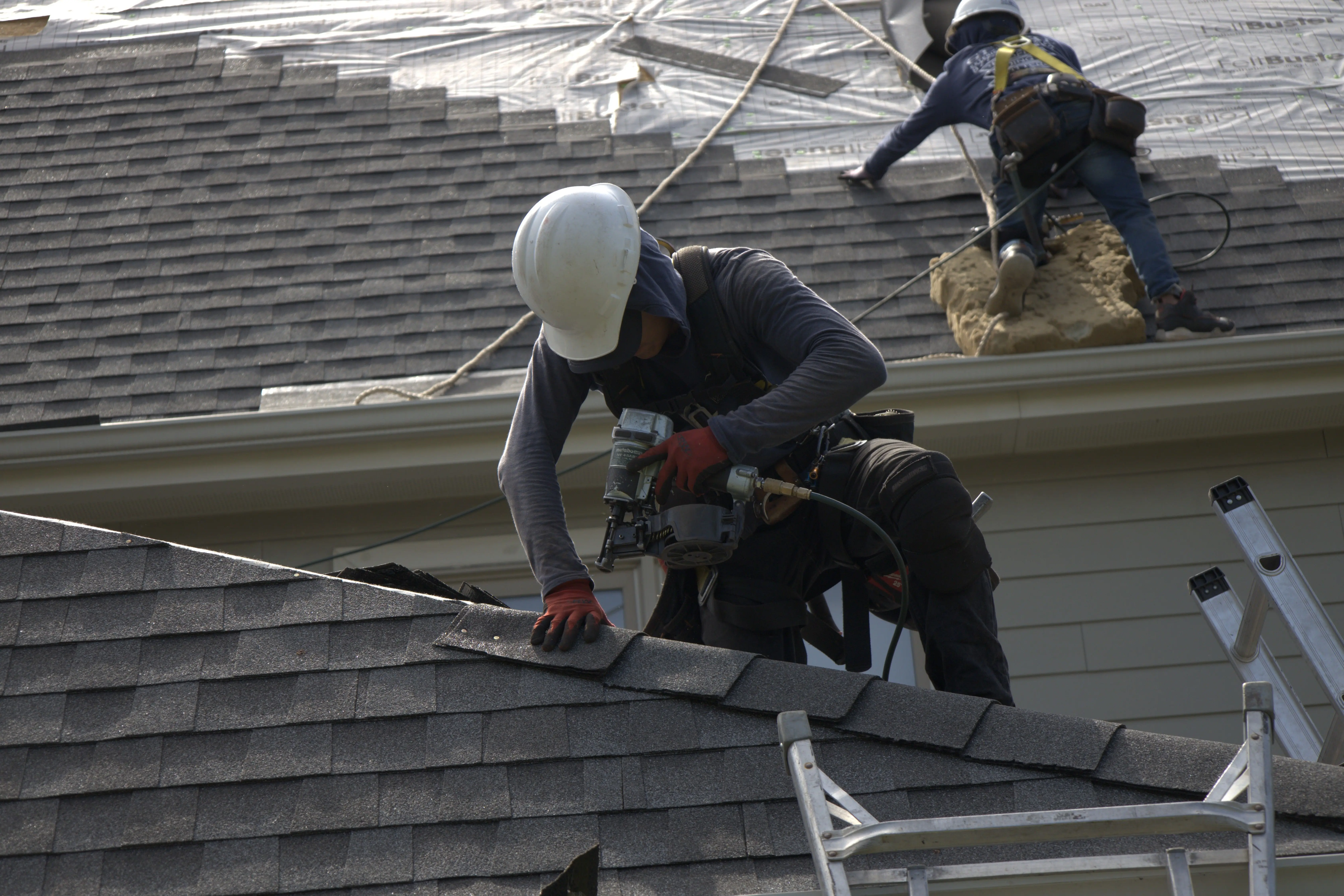 Installing Ridge Cap On Residential Roof Rp