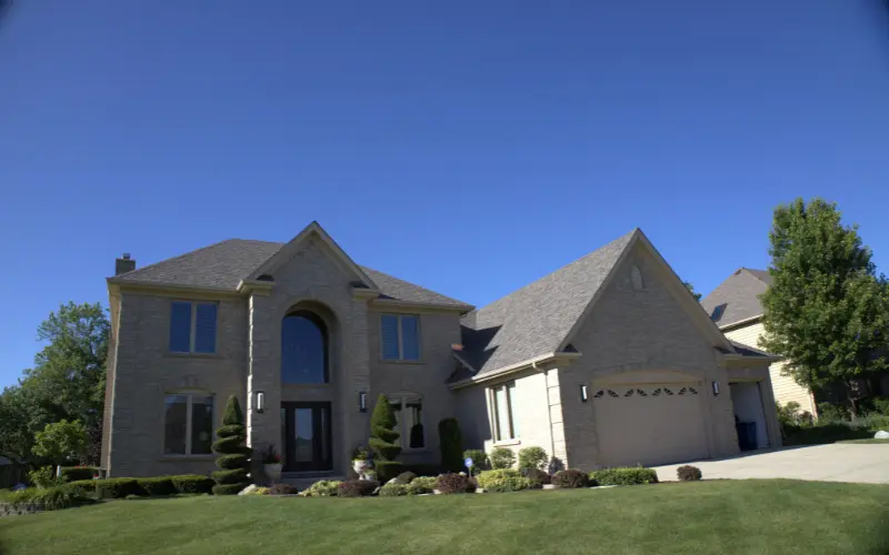 Global Exterior Experts Owen's Corning Shingled Residential Roof