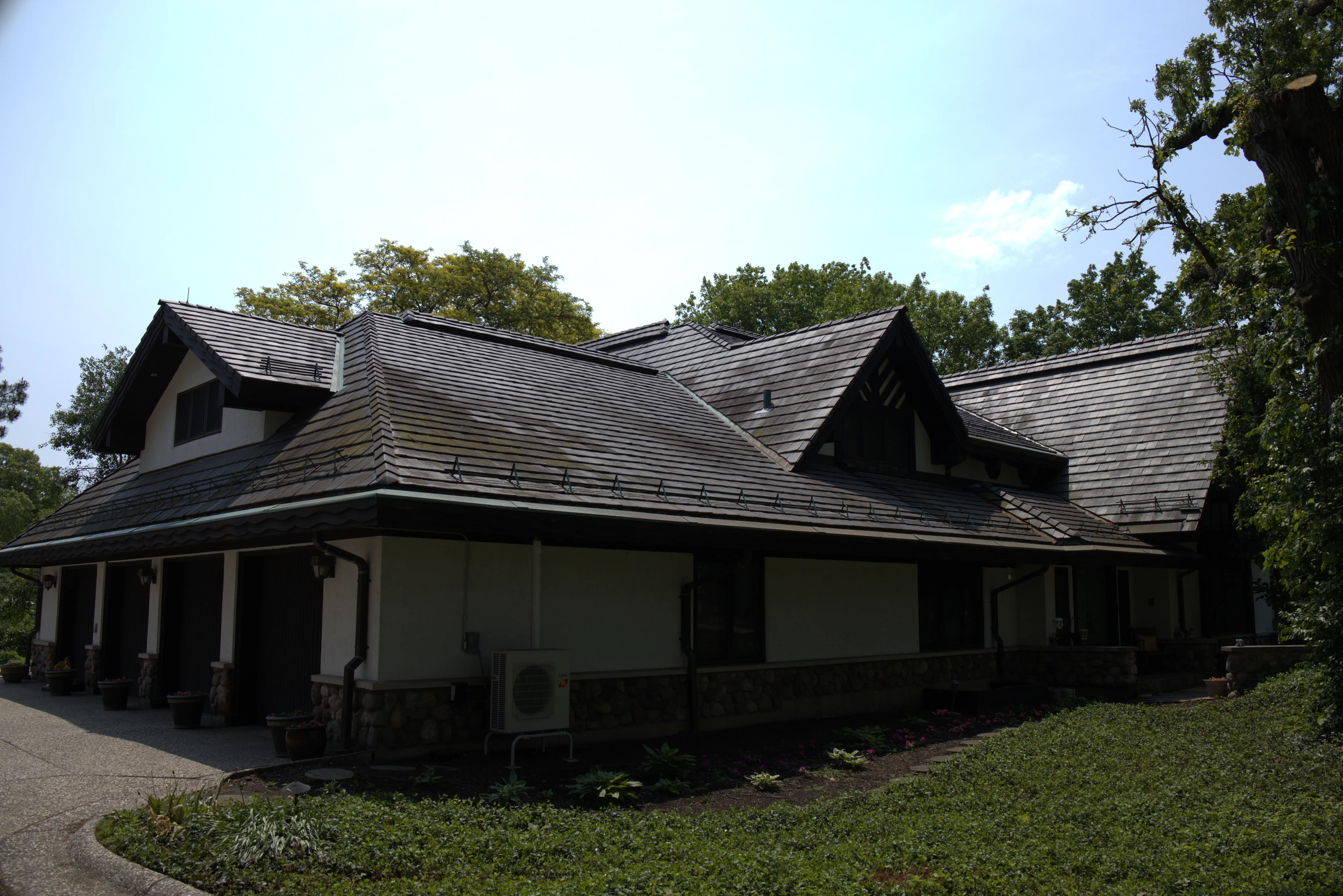 Disgusting Roof Ready To Be Replaced