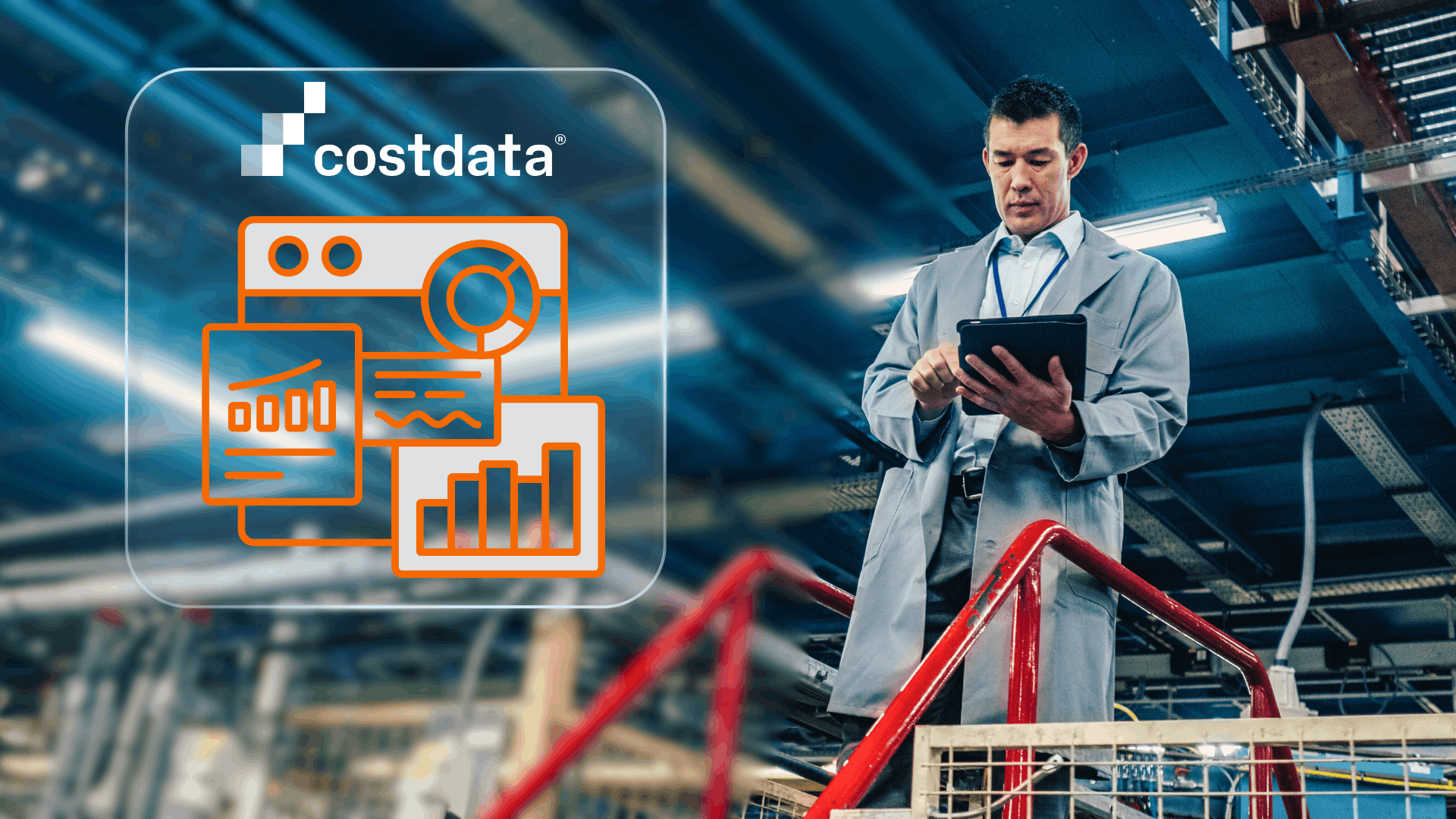 Mann berechnet in der Produktion mit Forecasting und Marktanalysen den Gesamtpreis zur belastbaren Kalkulation