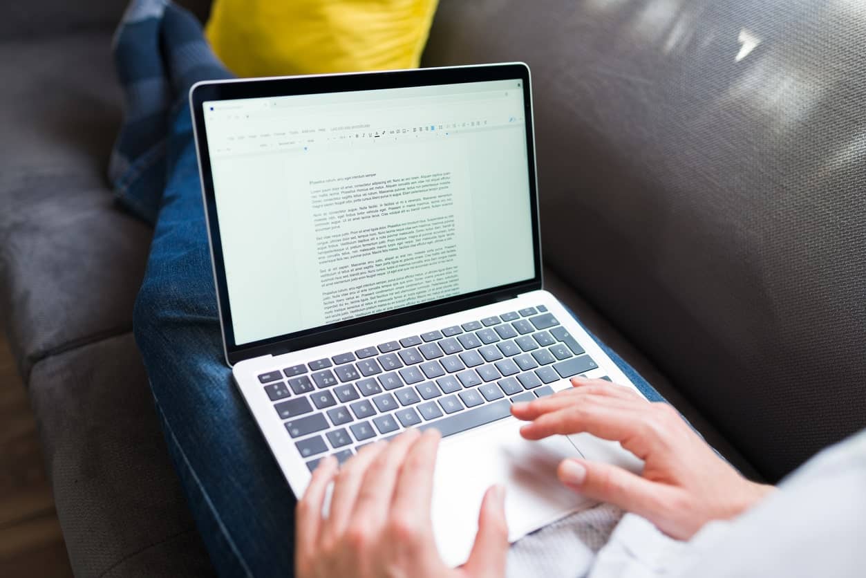 What are the 4 Types of Essay Writing & Tips to Write Each One Well