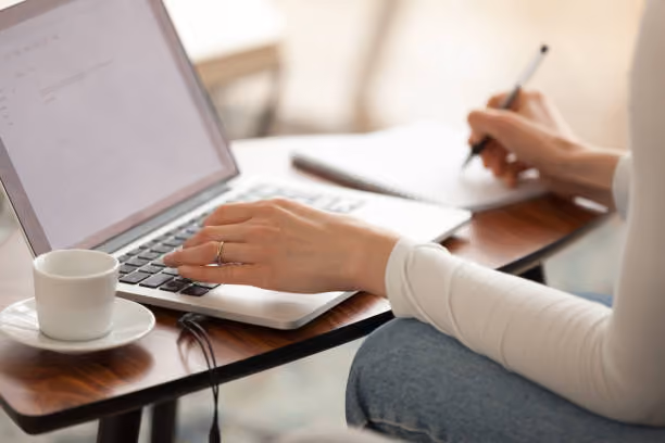 AI Typer for Google Docs: What It Does + How to Choose