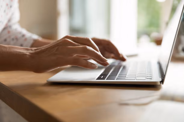 5 Best ChatGPT Alternatives for Writing in 2026