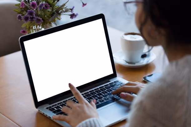 Free Freelance Contract Template + Example and Tips