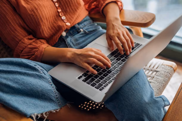 How to Structure a Blog Post: 8 Steps for SEO Writers