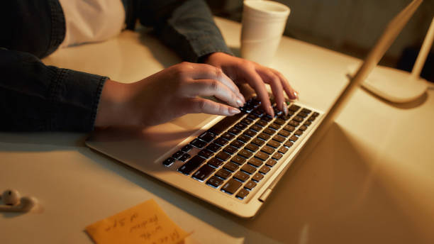 QuillBot vs Grammarly: Which Writing Tool Is Better?