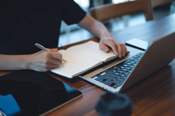8 Best Book Writing Apps for Authors in 2026
