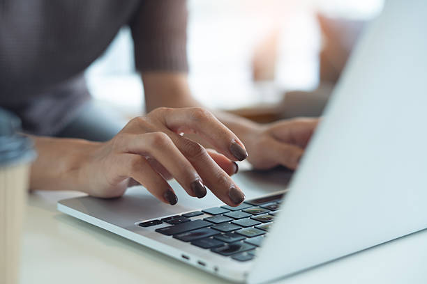9 Best AI Tools for Writing Sales Emails in 2026