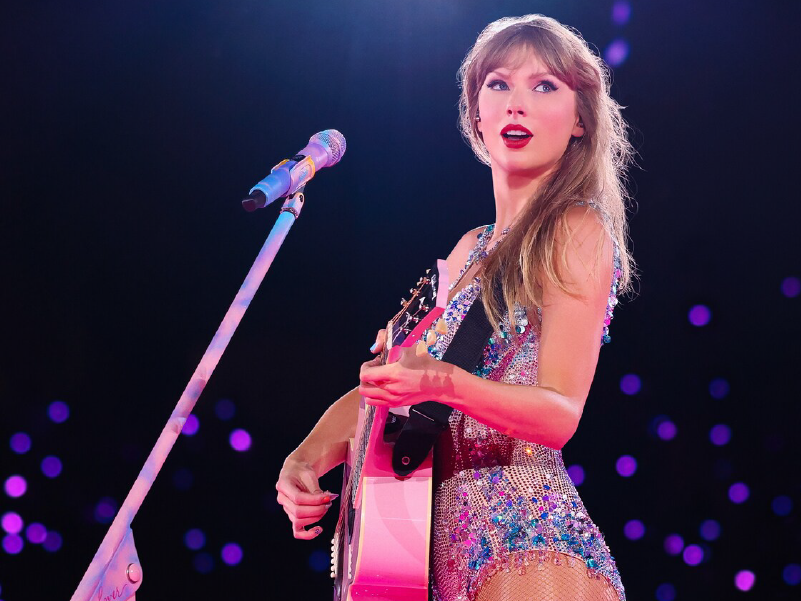 Unlock the secrets of the marketing genius of Taylor Swift