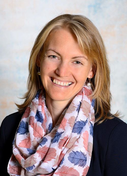 Ing. Dipl. Päd. Regina Hinteregger