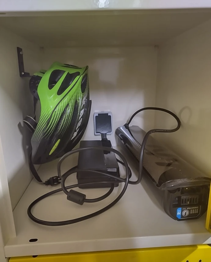 E-BikeBox 002