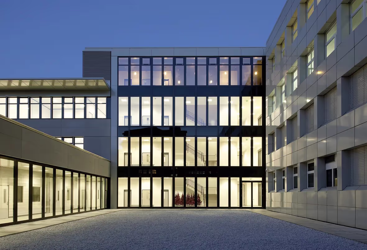Photo Gallery Manufacture Jaeger-Lecoultre