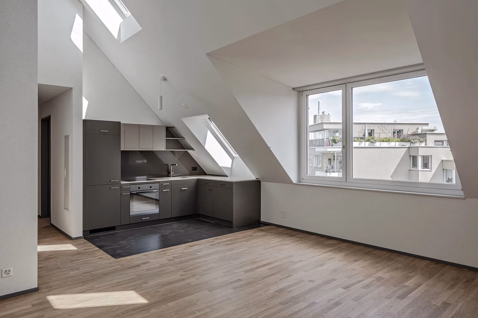 Photo Gallery Birmensdorfer-/Haldenstrasse - IT