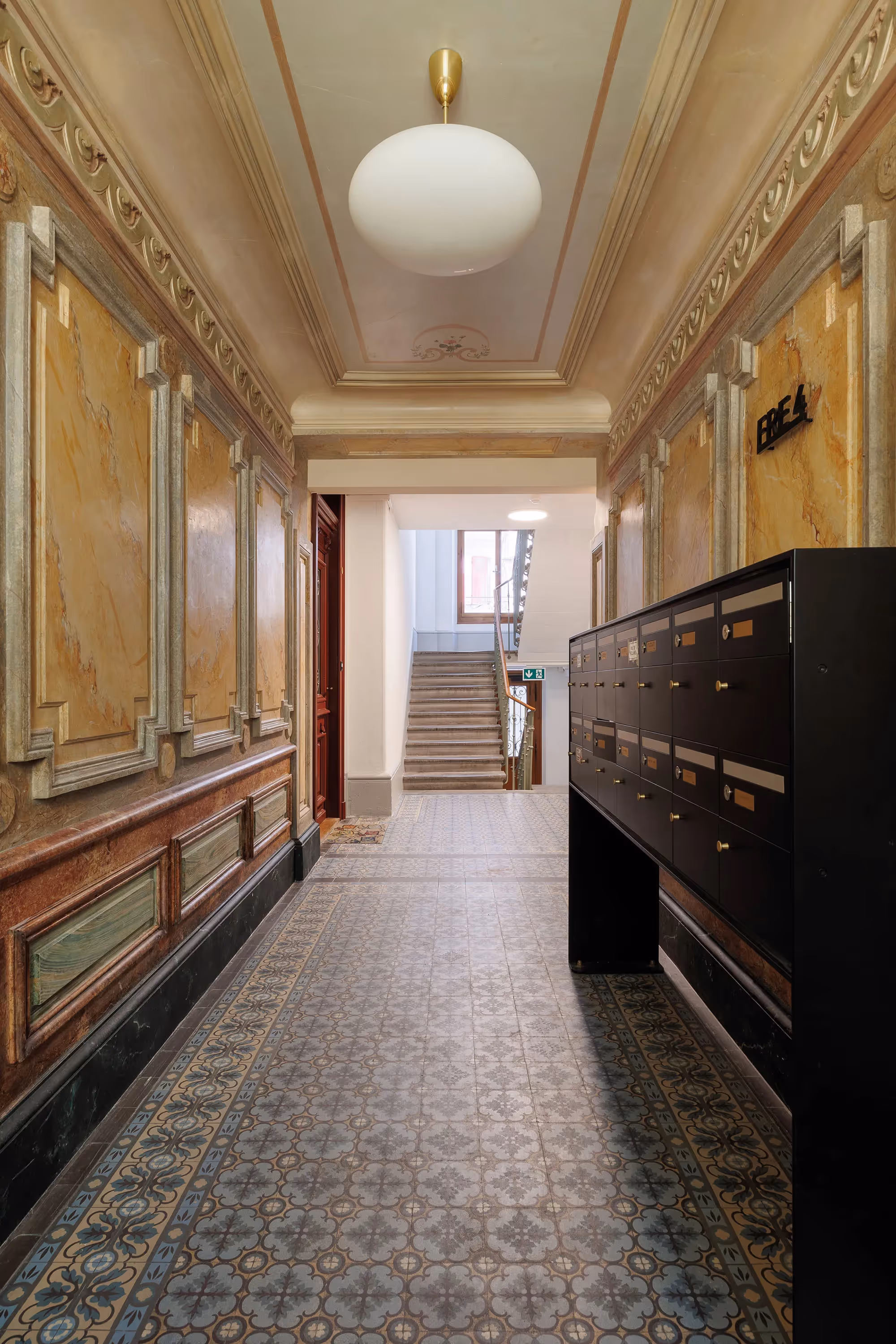 Photo Gallery Frêne 2-4 / Pré-du-Marché 35-37