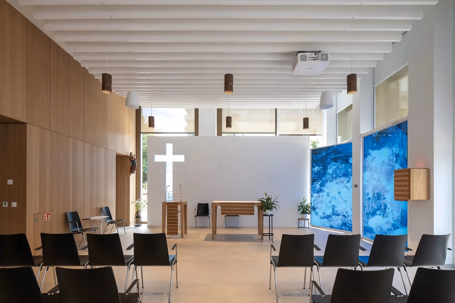 Photo Gallery Tour Saint-Marc