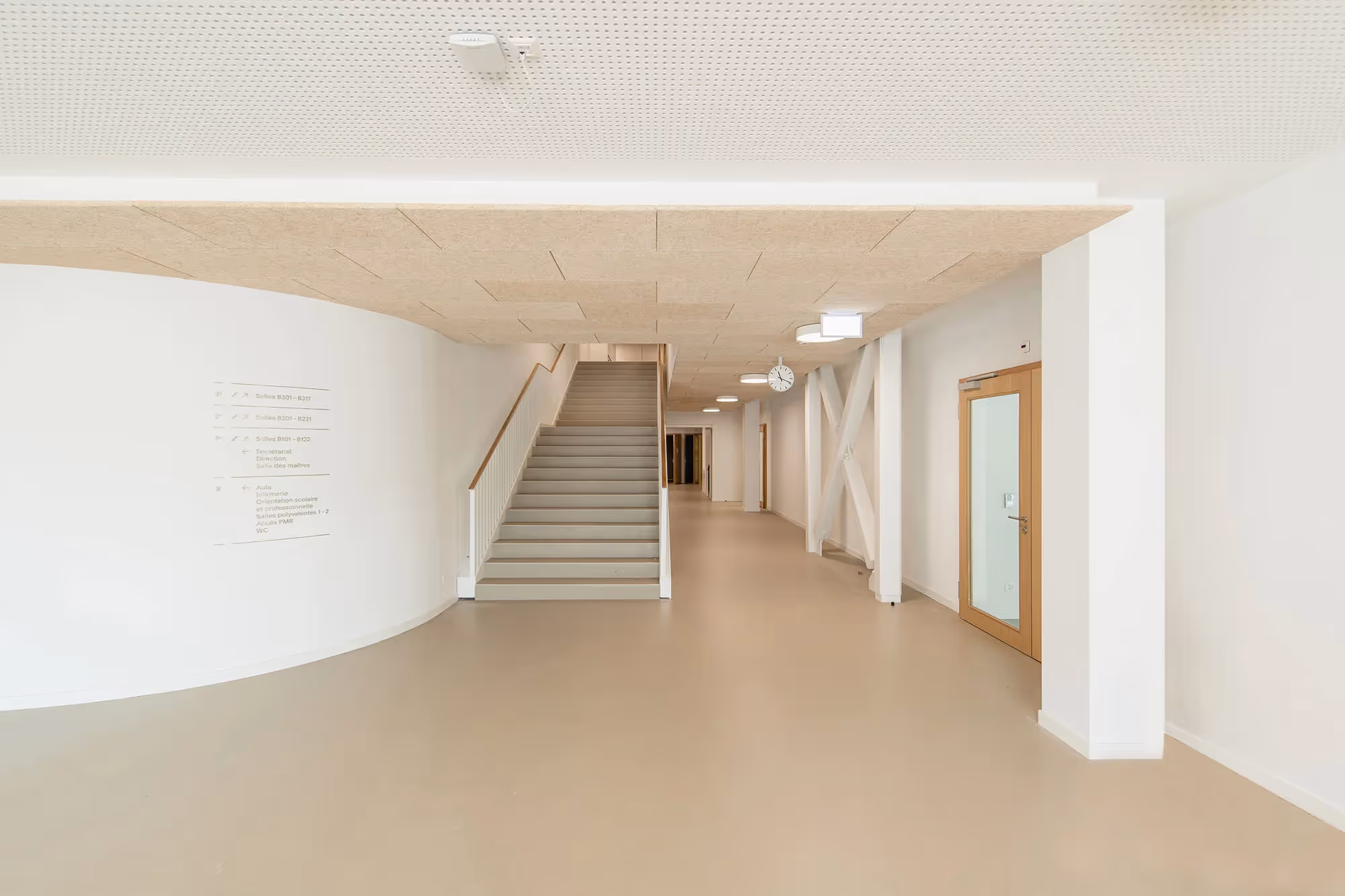 Photo Gallery Collège du Mottier B