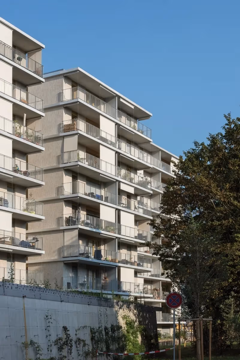 Photo Gallery Adret Pont-Rouge, Bâtiment L12