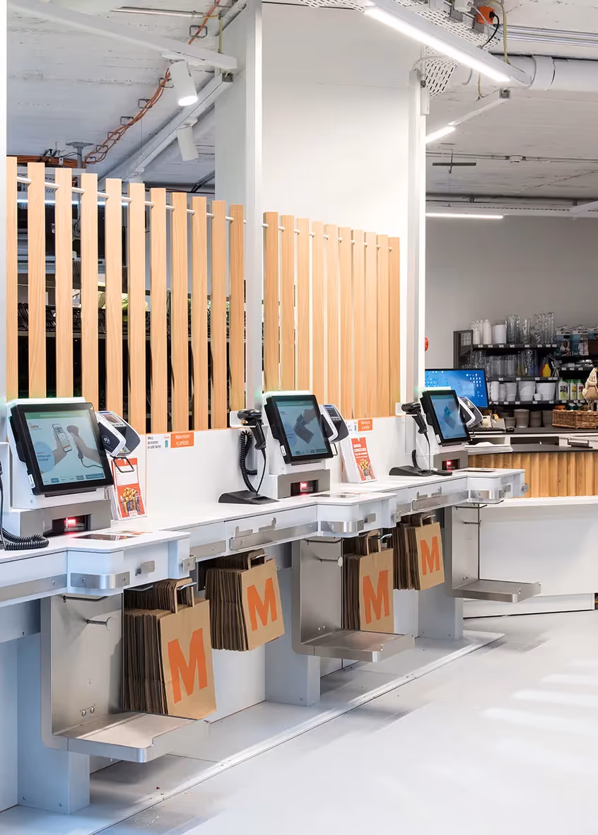 Photo Gallery Migros Navigation