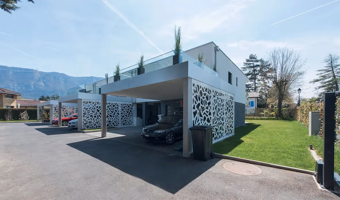Photo Gallery Sous-Le-Crêt 12
