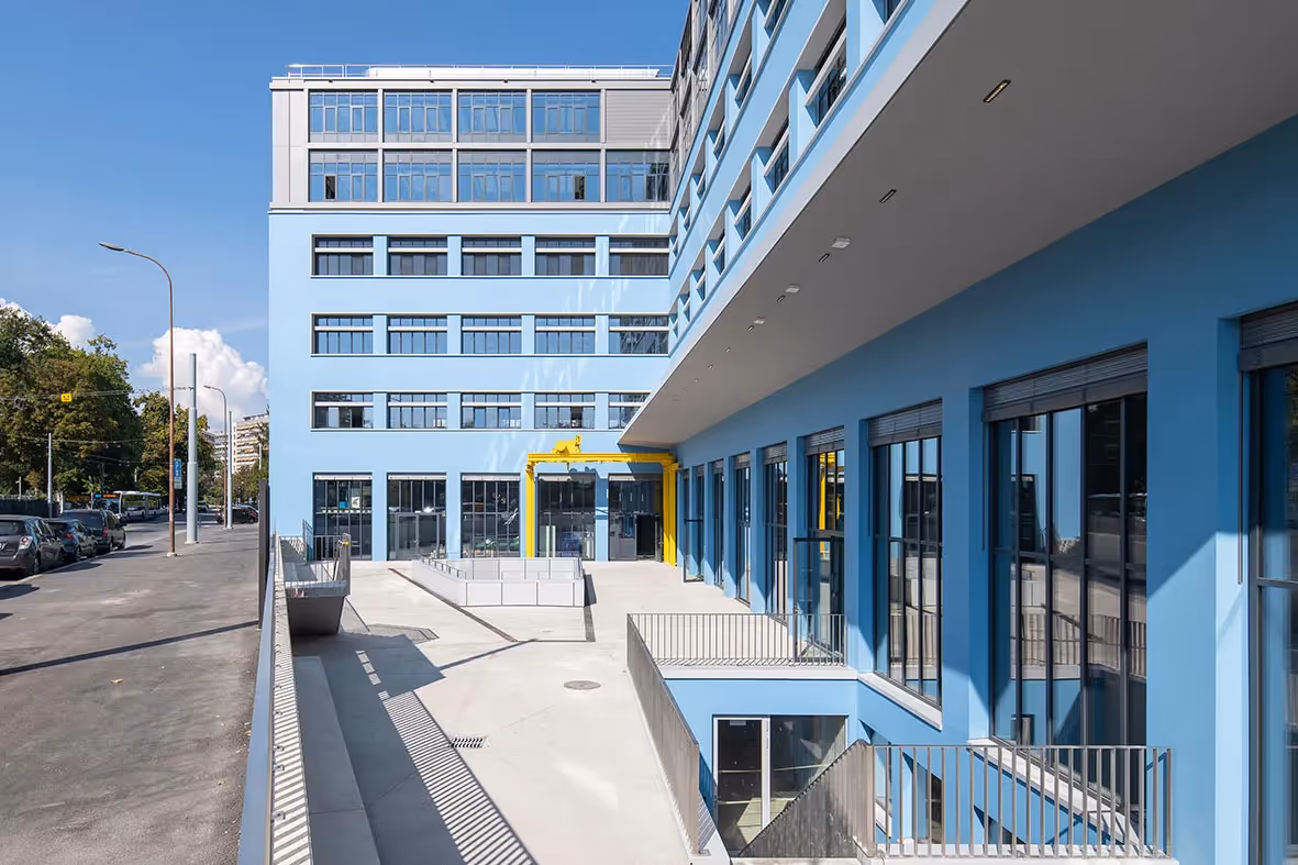 Photo Gallery Haute École d'Art et de Design - Head