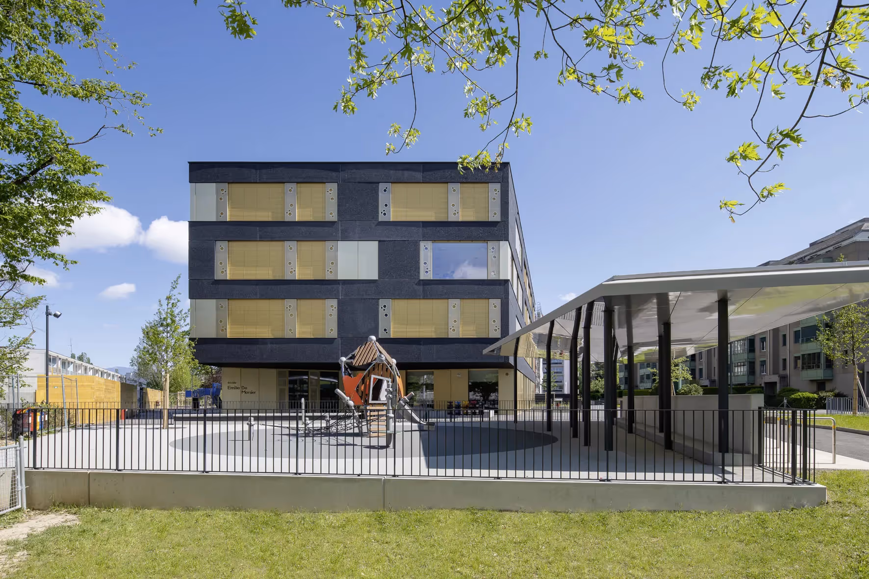Photo Gallery École Émilie de Morsier