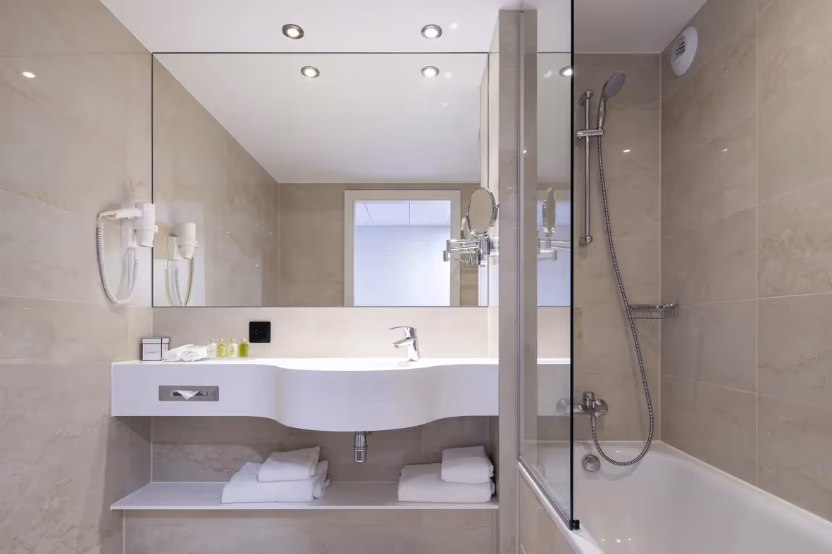 Photo Gallery Nash suites hôtel, Nash pratik