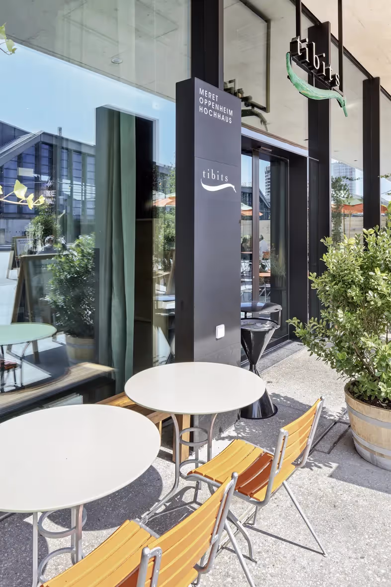 Photo Gallery Meret Oppenheim Hochhaus - D