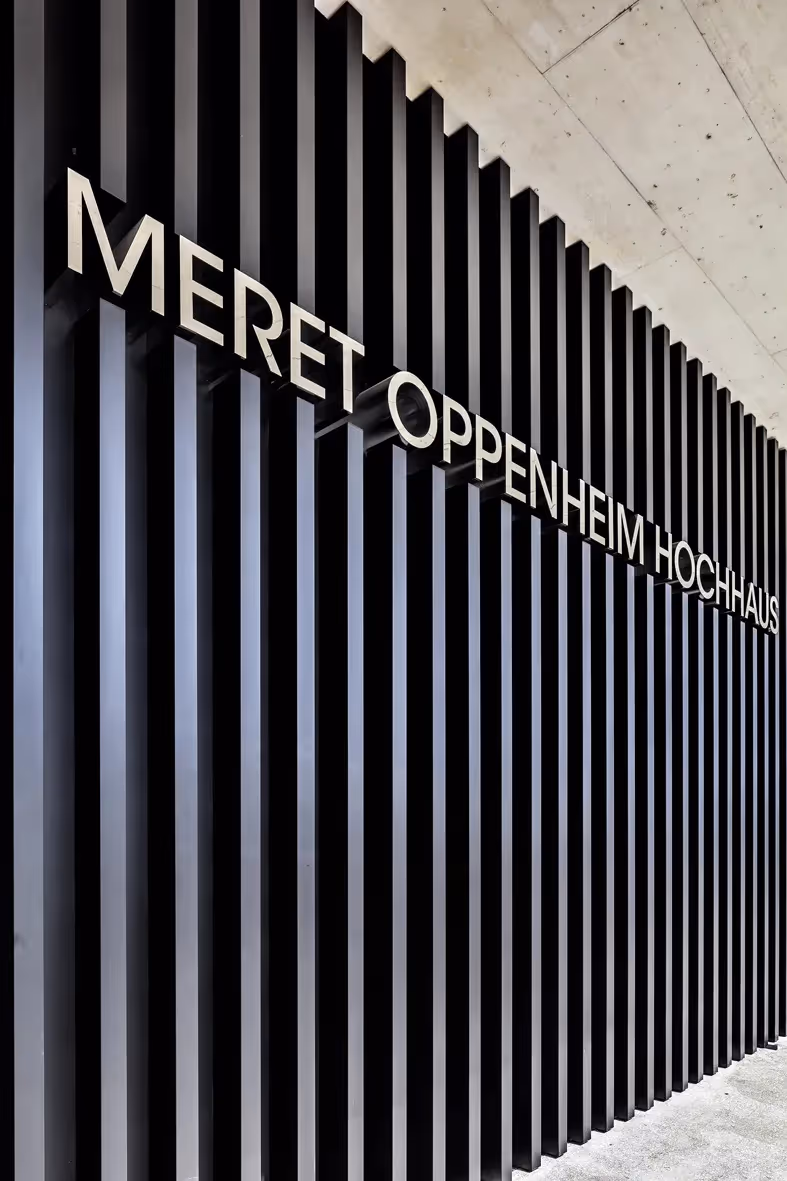 Photo Gallery Meret Oppenheim Hochhaus - D