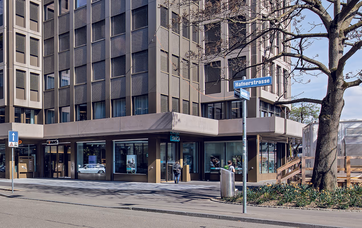 Photo Gallery Zollstrasse 42 - D