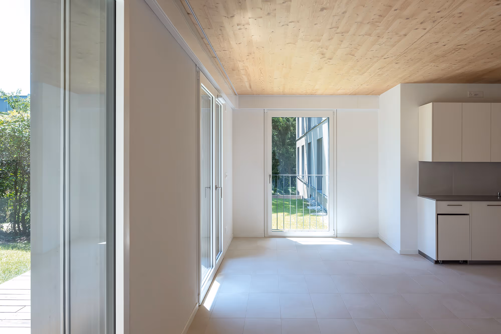 Photo Gallery Isabelle-de-Montolieu 90-92