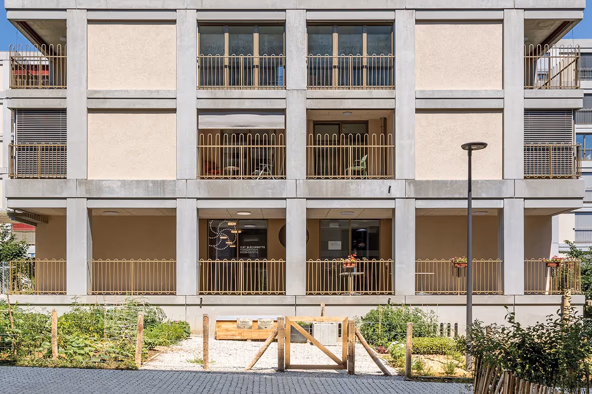 Photo Gallery Les Peupliers - PUA Métamorphose