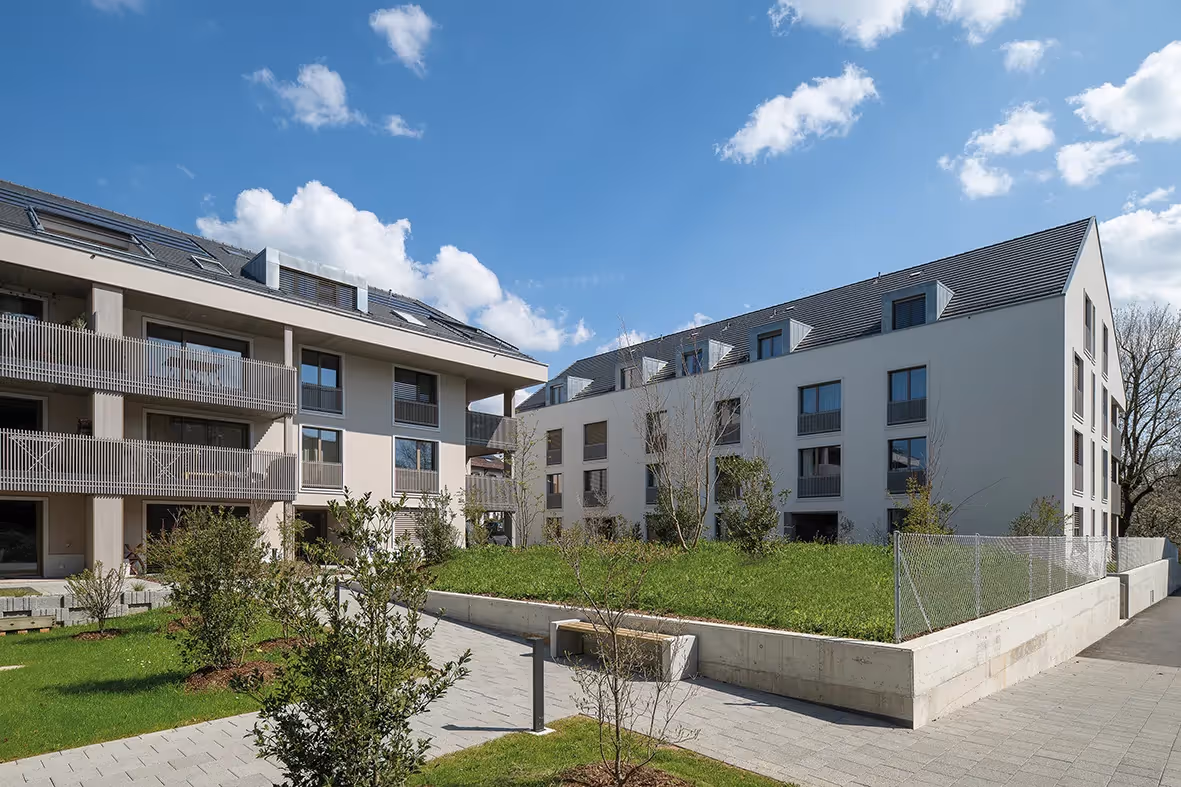 Photo Gallery La Myonaz