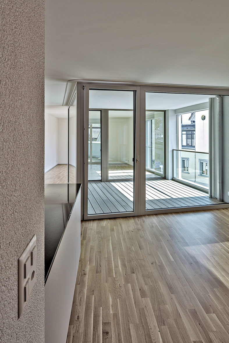 Photo Gallery Überbauung Flos