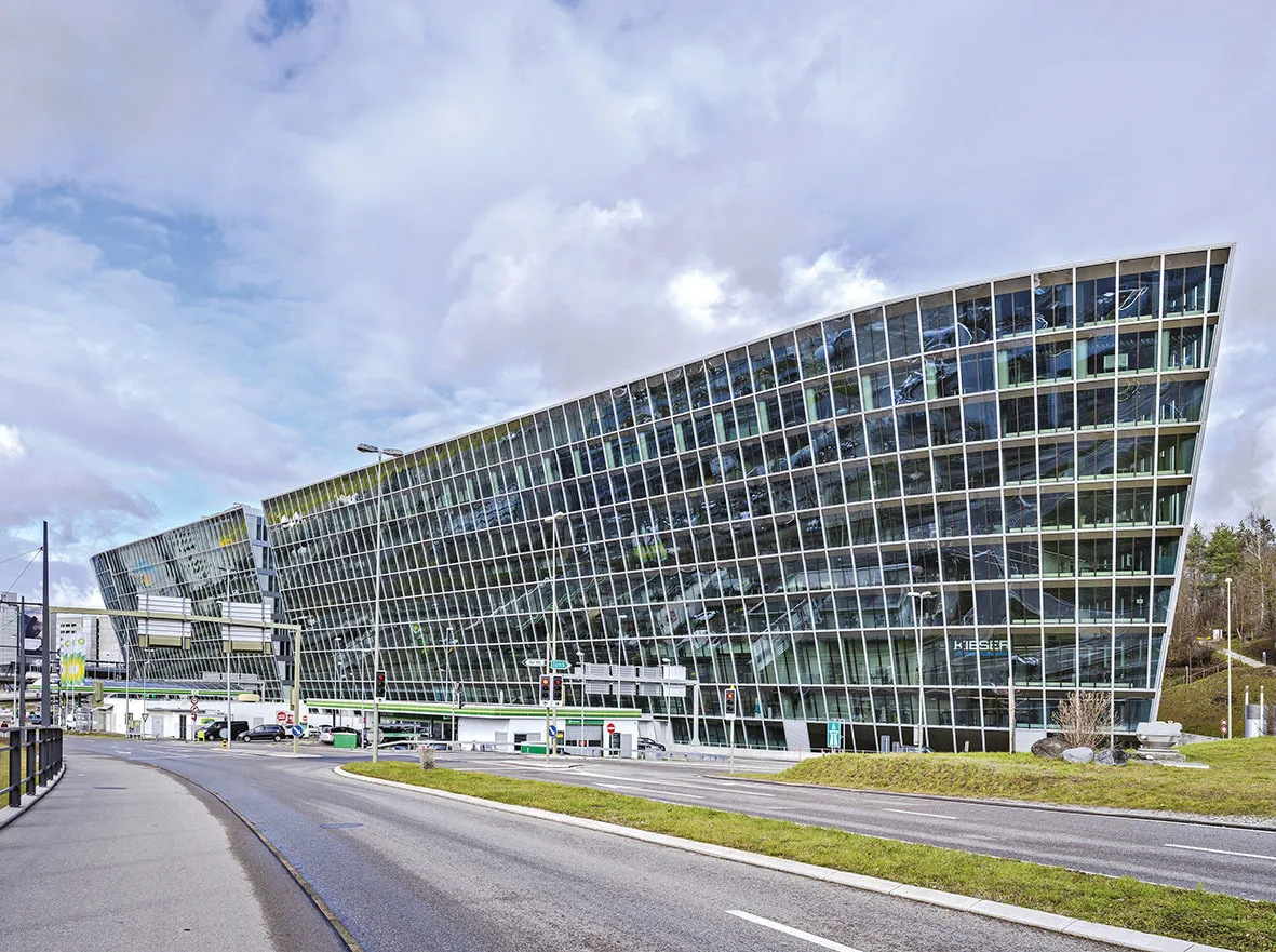 Photo Gallery The Circle - D