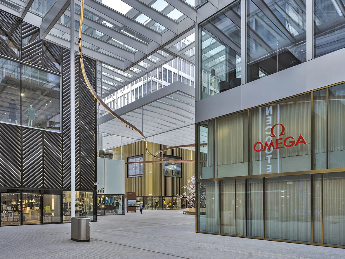 Photo Gallery The Circle - D