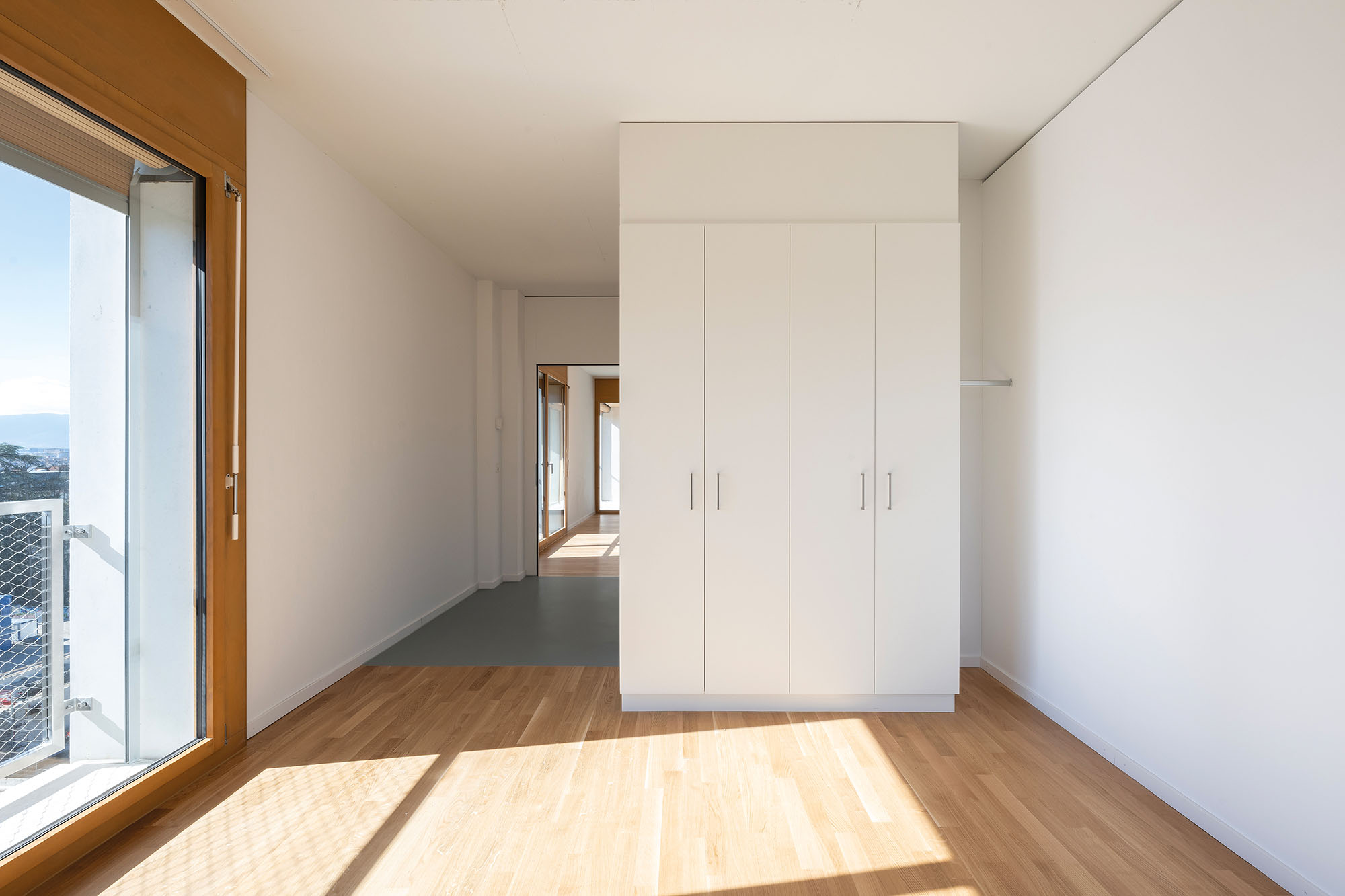 Photo Gallery Eaux-Vives, Lot F