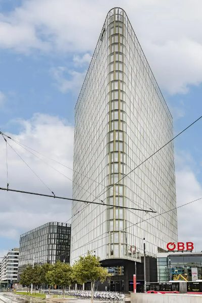 Reference The Icon, Vienne