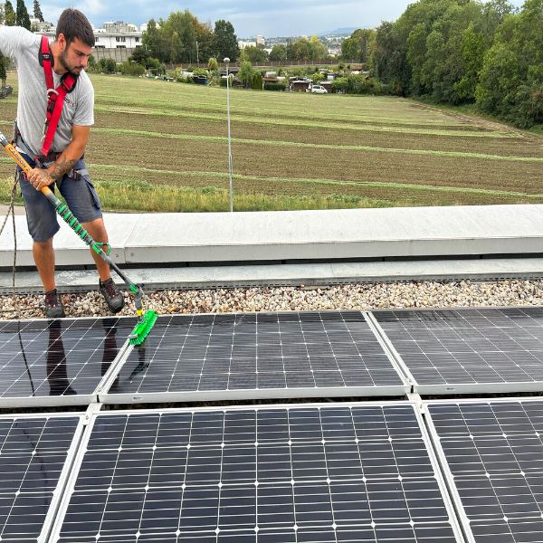 Produit Nettoyage de panneaux solaires