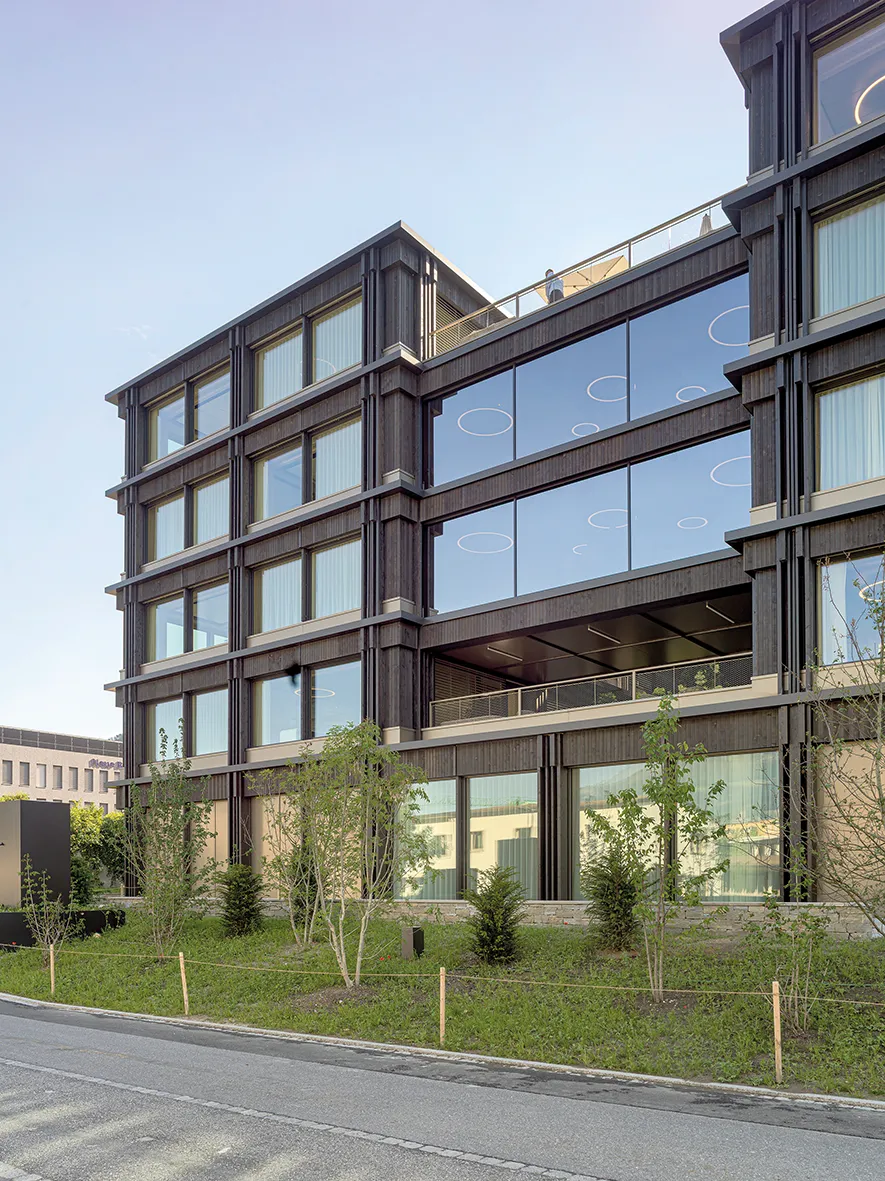 Photo Gallery Haus 'Giessen' LLB AG - D