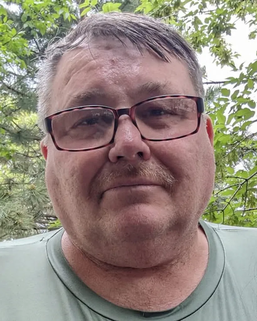 Lyle L. Johnsen